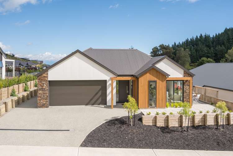 6 Old Farm Road Stoke_19