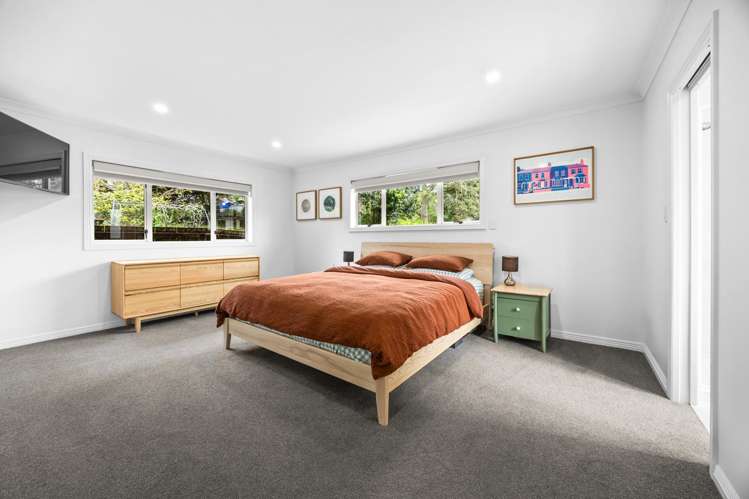 21A Kelwyn Road Kelston_12