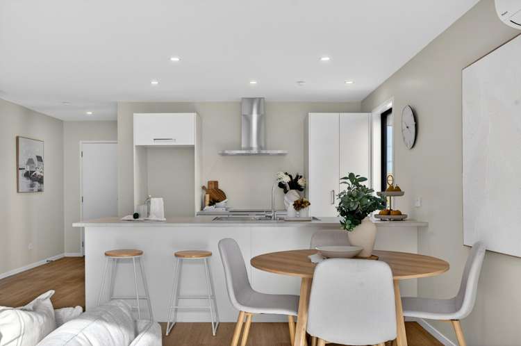 2/40 Harley Street Masterton_6