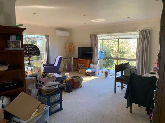 1/8 Knightsbridge Drive Forrest Hill_1