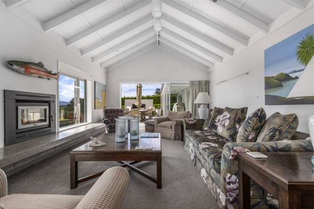 86 Emerald Glen Road Paekakariki_4