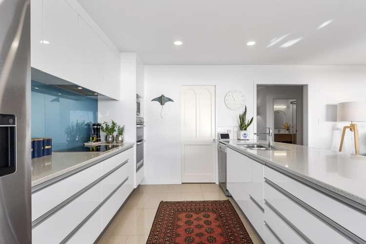 85 Karewa Parade Papamoa_13