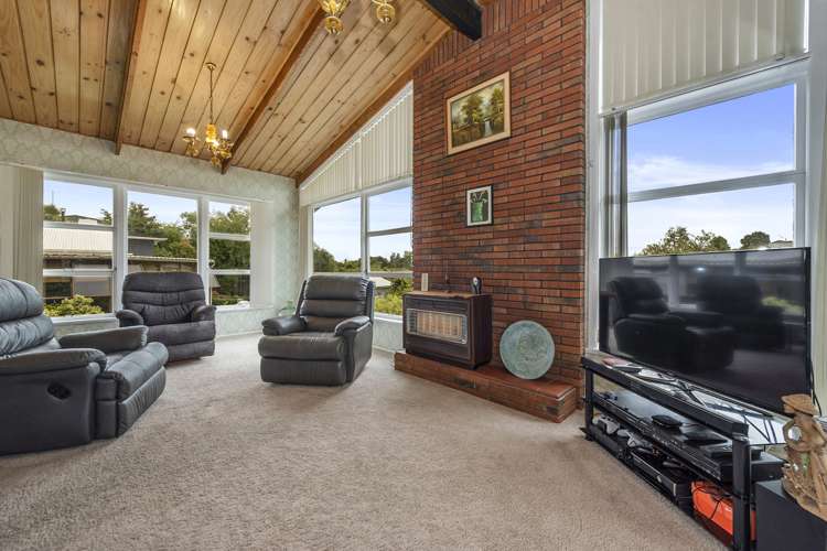 347 Cobham Drive Hillcrest_1