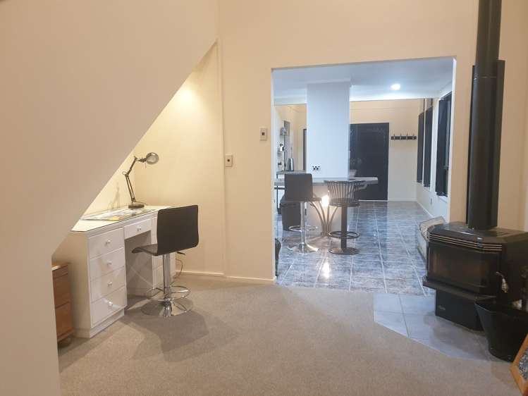 3a Bury Grove Strathmore Park_20