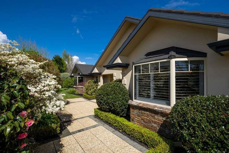 2 Aratia Way Richmond_20