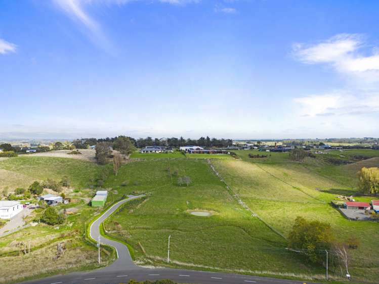 83, 85 and 87 Sandon Road Feilding_4