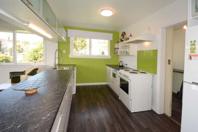 90 Easther Crescent Kew_2