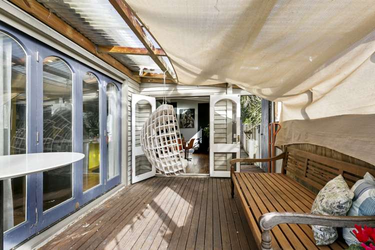 55 Kainui Road Hataitai_11