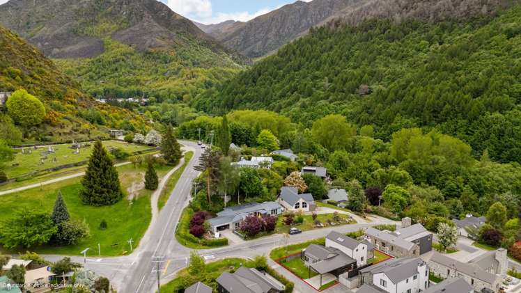 1 Three Mayors Lane Arrowtown_24