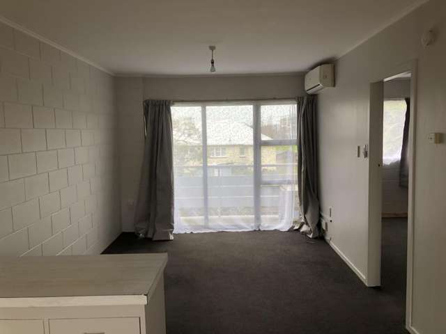 8/4 Kitchener Street 1055_2