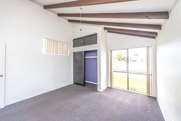 8 Ash Place Aramoho_12