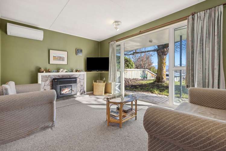 21 Aubrey Road Wanaka_6