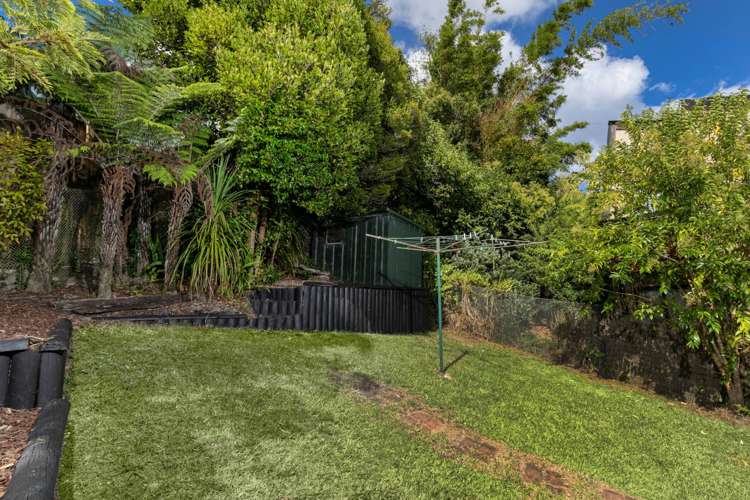 1/24 Wisteria Way Mairangi Bay_35