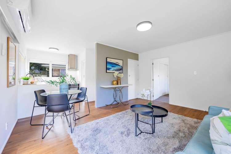 2/5 Finn Place Totara Vale_5