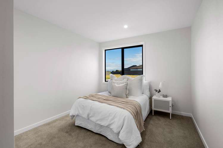 6/102 Eriksen Road Te Awa_11