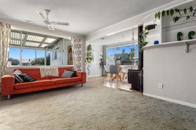 17 Tui Street_3