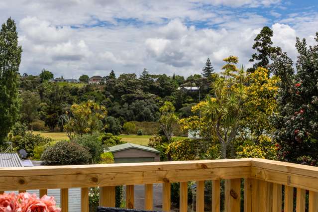 7 Noall Street Te Atatu Peninsula_4