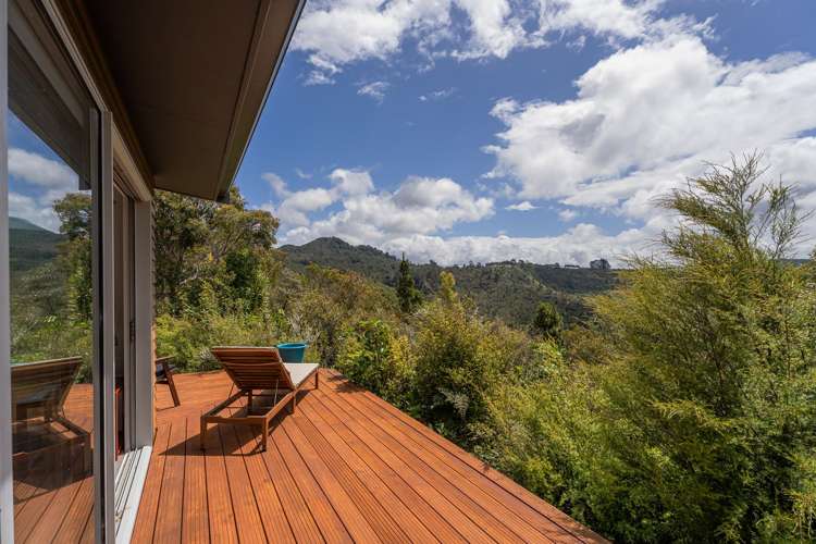 158 Silverstream Falls ROW Whitianga_12