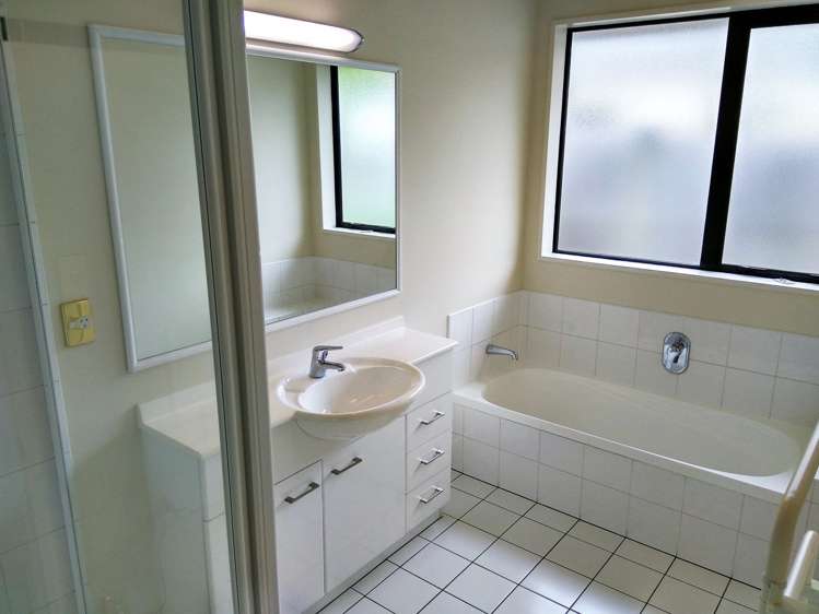 39 Mauger Drive Heathcote Valley_8