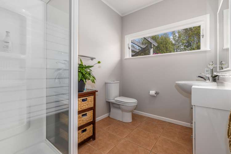 6 Leybourne Avenue Waikanae_9