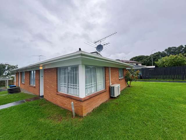 2 Bedrooms unit In the heart of Saint Johns