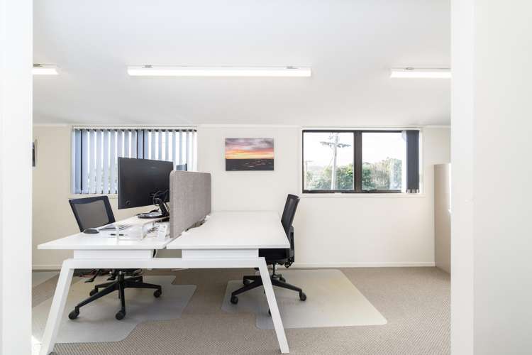 13 Wallis Street Raglan_19