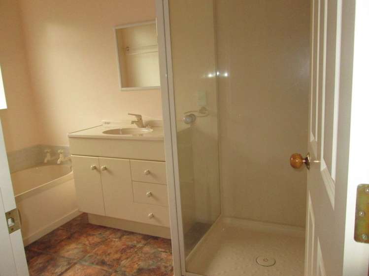 1/57 Stanley Street Wharewaka_12