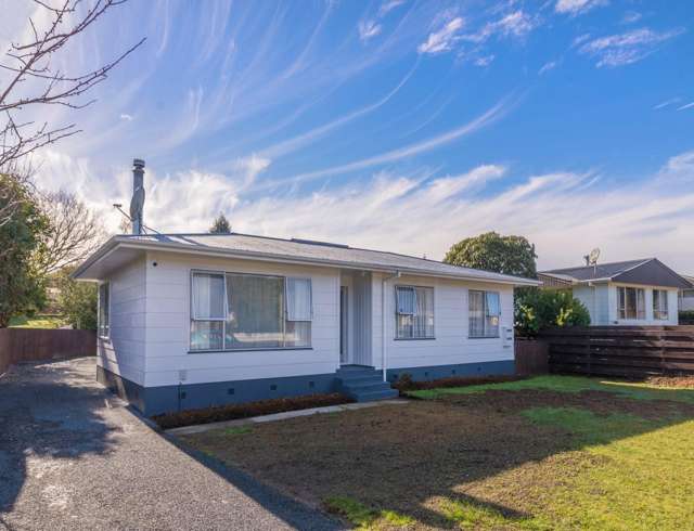 71 Homedale Street Pukehangi_3