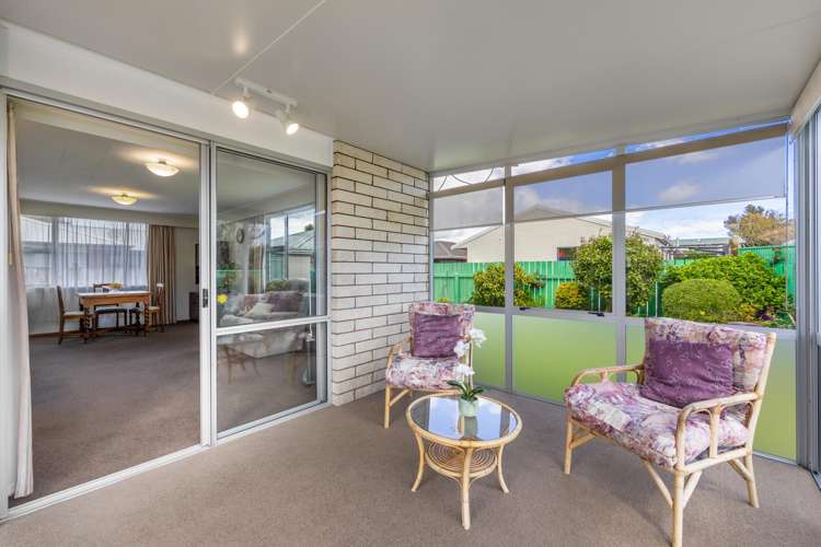 2/42 Sanders Avenue Westown_9