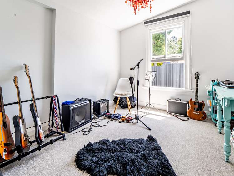 38 Waiwaka Terrace Strandon_16