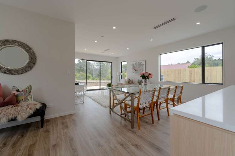 9 Puruatanga Road Wainui_16