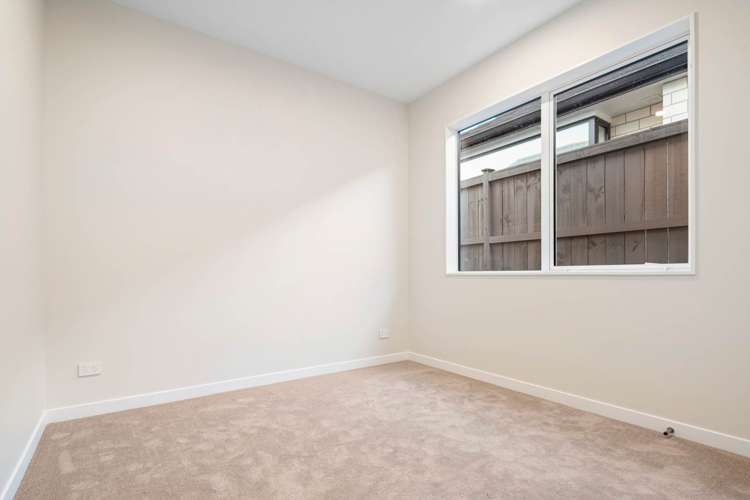 7 Henl Lane Wainui_17