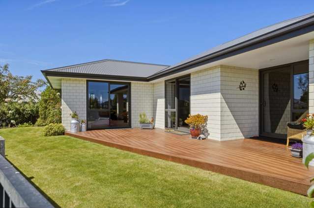 Easy Living in Amberley