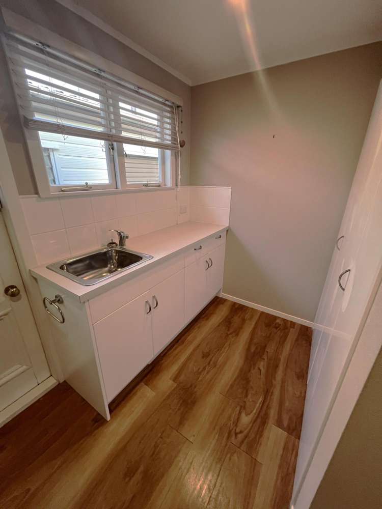 14 Teti Street Wharewaka_11