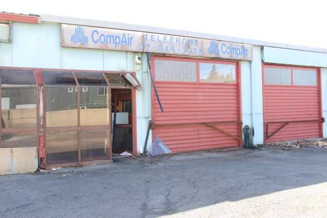 1 & 2/22 Hamiora Place Ngapuna_2