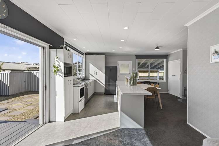 535 Manutahi Road Lepperton_14