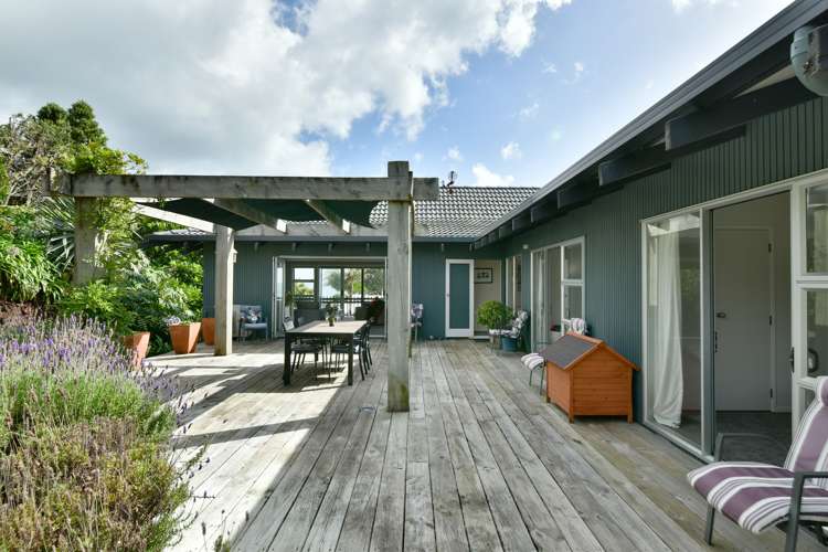 4 Claude Road Stanmore Bay_32