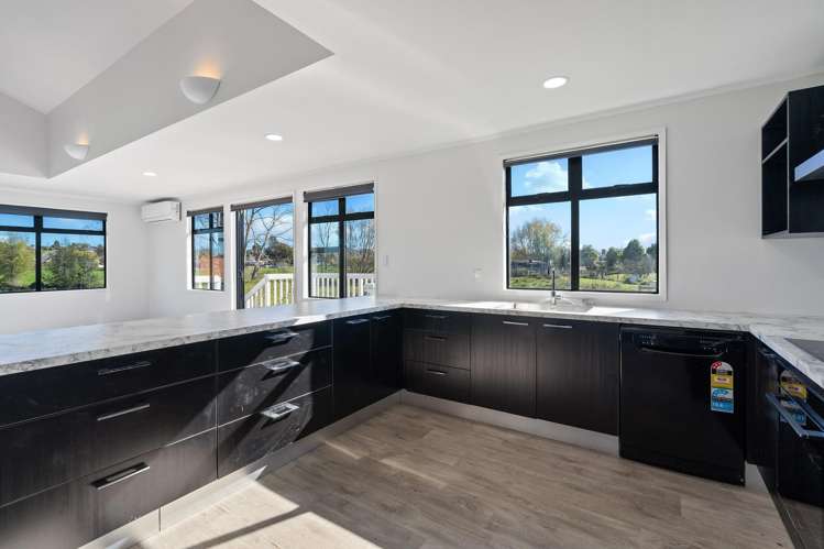 2/94 Otewa Road_5