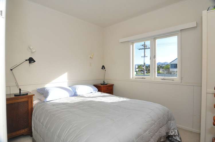 330 Ocean Road Whangamata_13