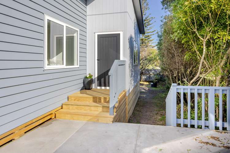 38a The Esplanade Westshore_19
