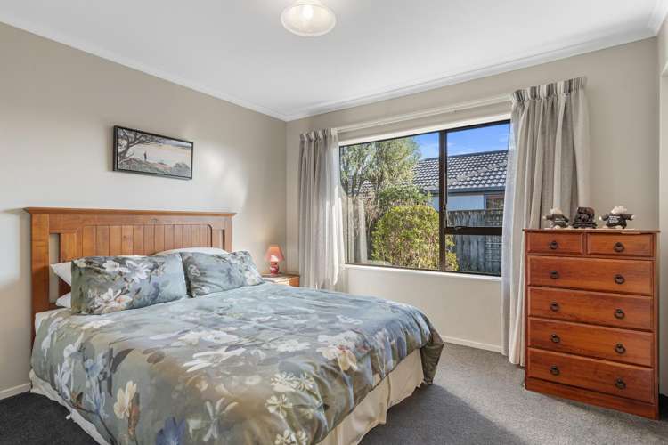 17 Coleridge Place Stoke_12