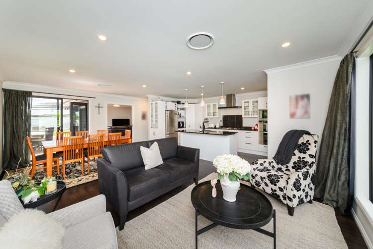 25 Trump Place Kelvin Grove_12