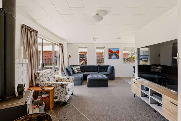 28A Paritutu Road Spotswood_6