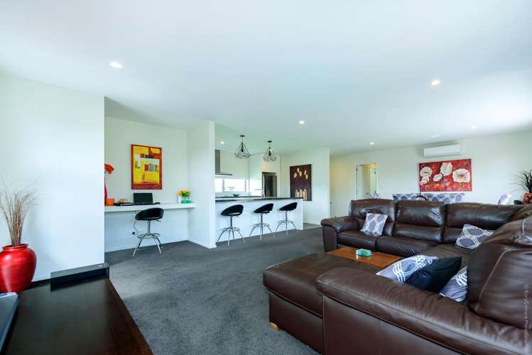 37 Eastfield Drive Lincoln_12