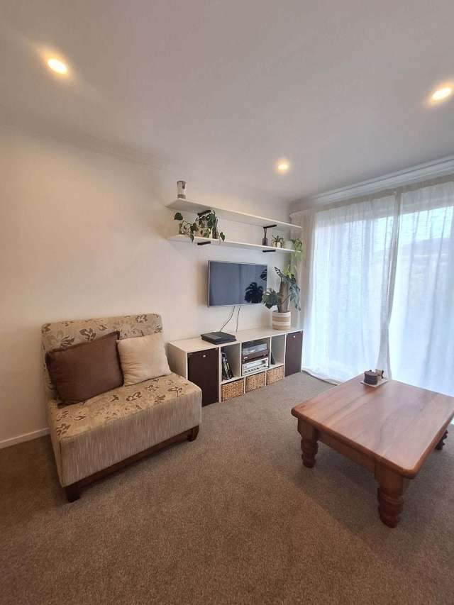 7 Ngae Place Mangere East_2