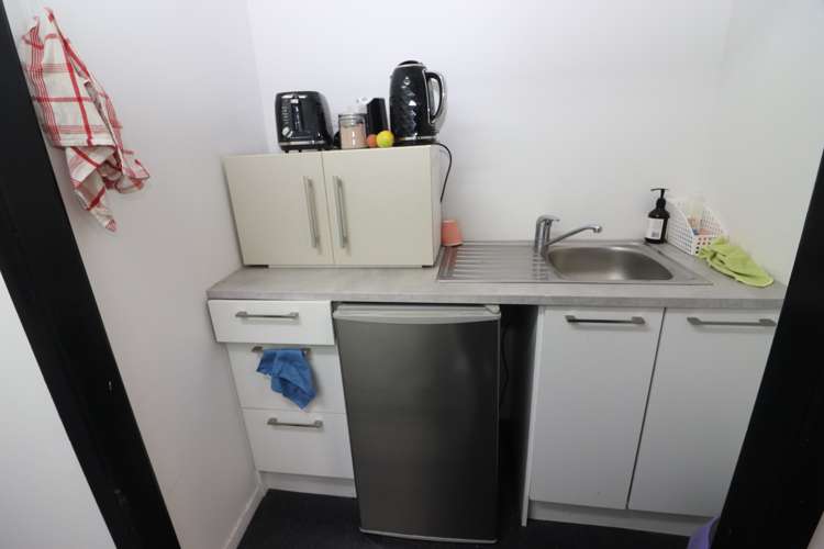 Shop 1/2-4 High Street City Centre_8