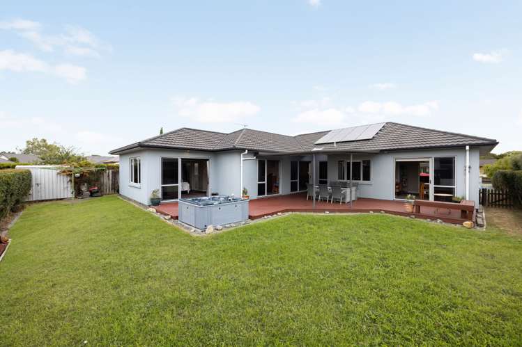 13 Palliser Drive Huntington_3