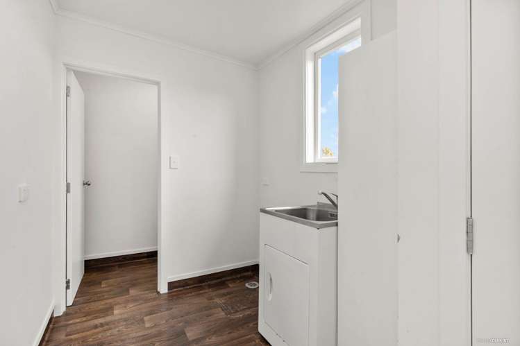 7 Mount Roskill Road Mt Roskill_11