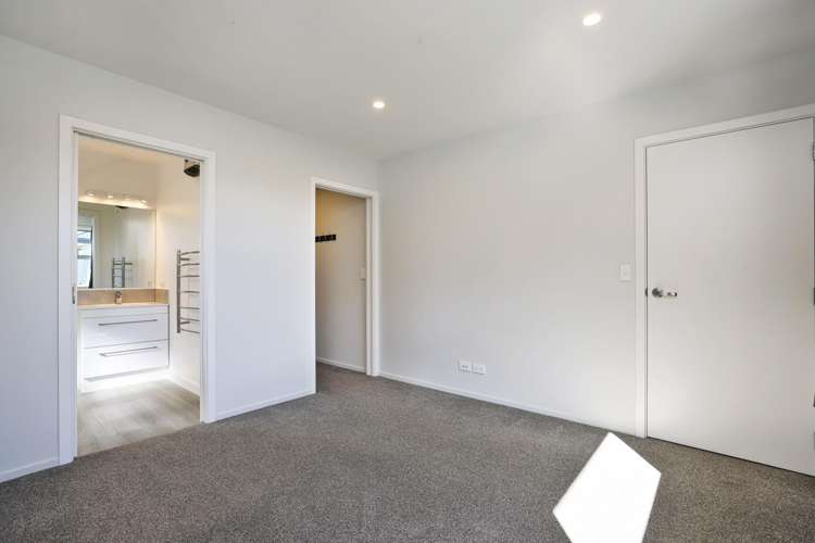 66 Kelvin Crescent Allenton_12