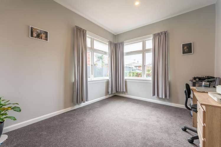 12 Livingstone Street West End_15